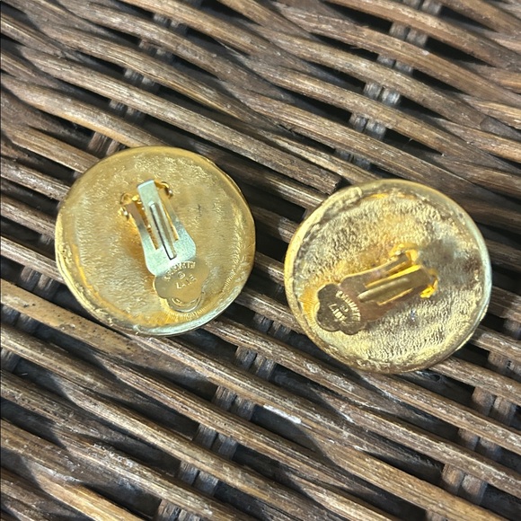 Kenneth Lane Pink Pearl Earrings - Picture 3 of 5